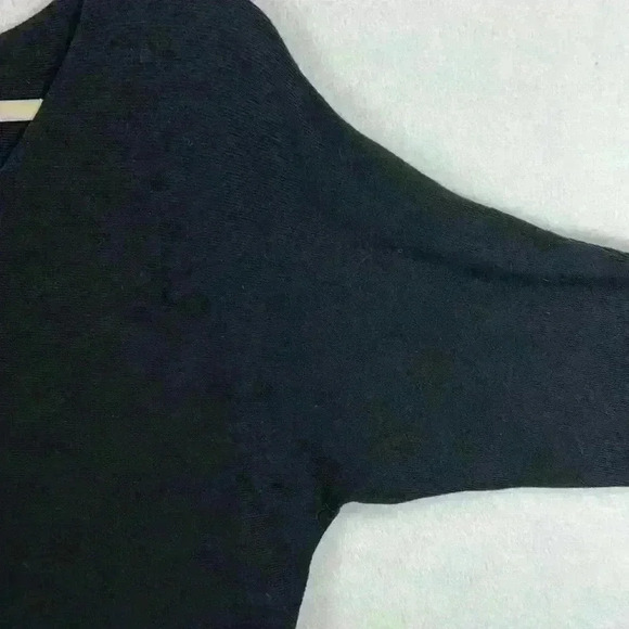 Milano Women's Sweater Size Small Black Rayon Blend Dolman Sleeve - Picture 3 of 6